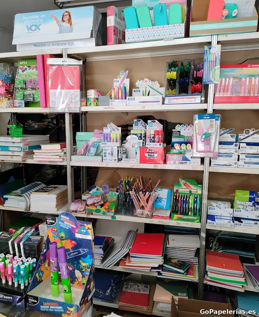 Librería y Papelería El Pino